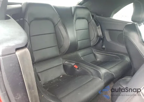 2019 Ford Mustang z USA, uszkodzony, nr VIN 1FATP8UH1K5193844